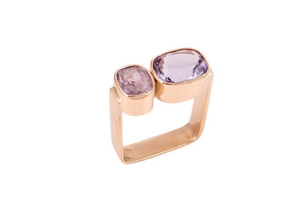 IA Jewels 9 carat gold ring with spinels